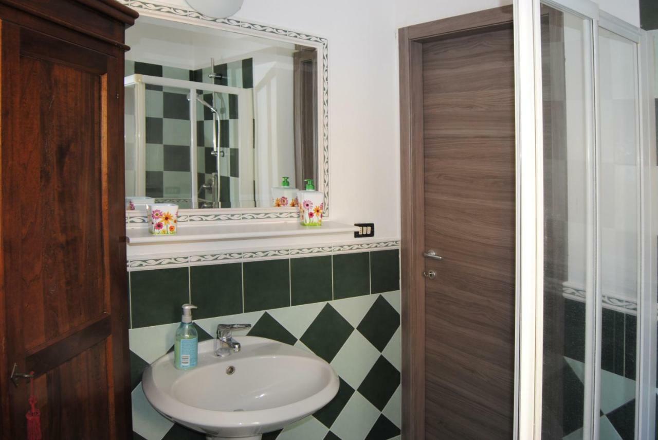 Il Cortile Bed & Breakfast Бра Екстериор снимка